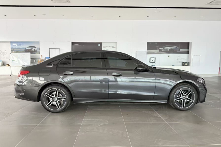 奔驰C级 2025款 C 260 L 皓夜运动版车身外观6002