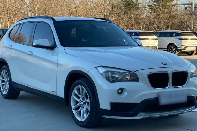 宝马X1 2015款 sDrive18i 时尚晋级版车身外观6005