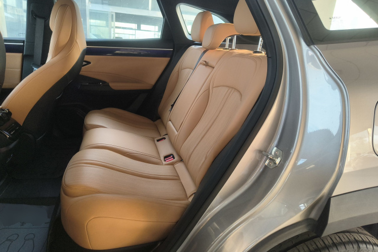 吉利银河 银河L7 2023款 1.5T 115km 星舰中控内饰21