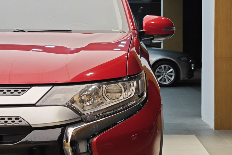 三菱 欧蓝德 2019款 2.0L 两驱畅享版 5座 国V车身外观6014