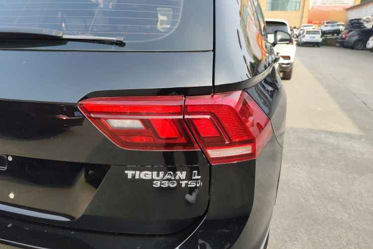 大众 途观L 2018款 改款 330TSI 自动两驱豪华版车身外观6006
