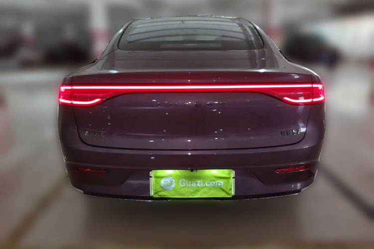 鸿蒙智行 智界S7 2025款 705km Pro车身外观6