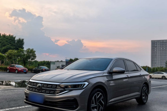 大众 速腾 2023款 200TSI DSG超越版