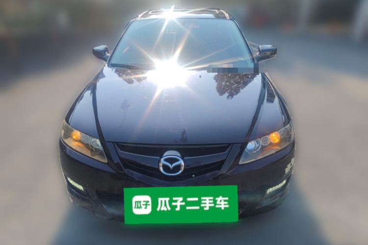 马自达6 2015款 2.0L 自动时尚型车身外观2
