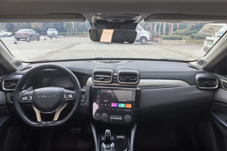 领克03 2018款 1.5TD DCT型Pro版 国V中控内饰7003