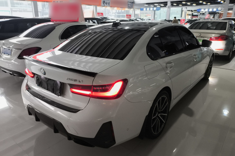 宝马3系 2024款 325Li M运动套装车身外观7