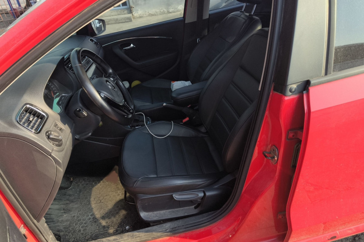 大众 Polo 2014款 1.6L 自动豪华版局部细节19