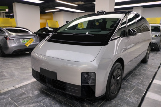 理想汽车 理想MEGA 2024款 Ultra