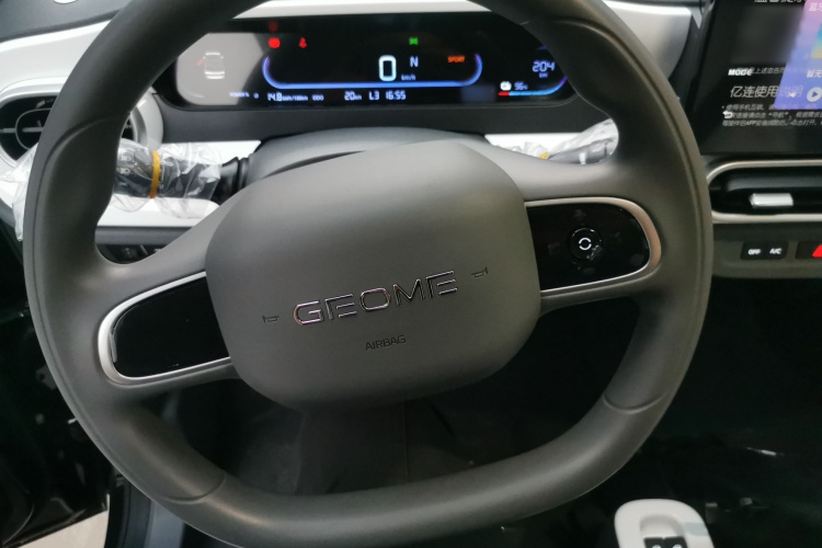 吉利银河 2025款 210km 熊猫卡丁局部细节13