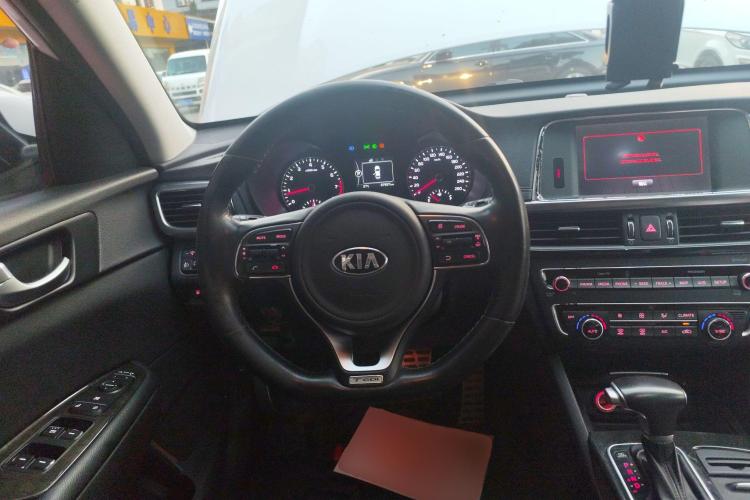 起亚K5 2016款 1.6T 自动LUX中控内饰13