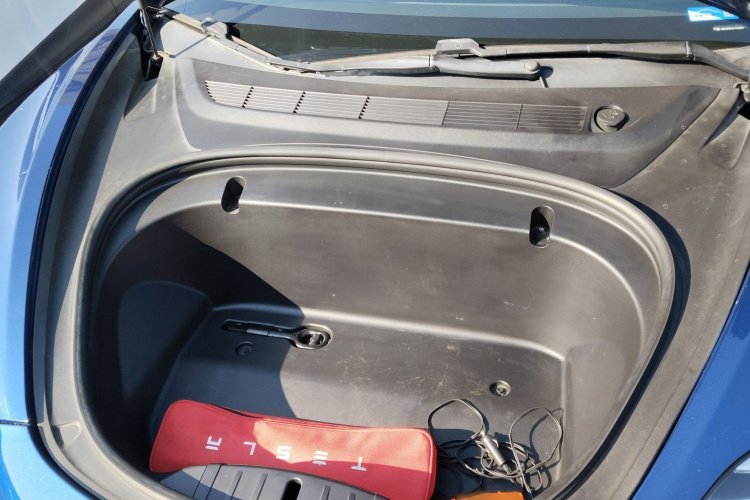 特斯拉 Model 3 2019款 标准续航后驱升级版机舱底盘24