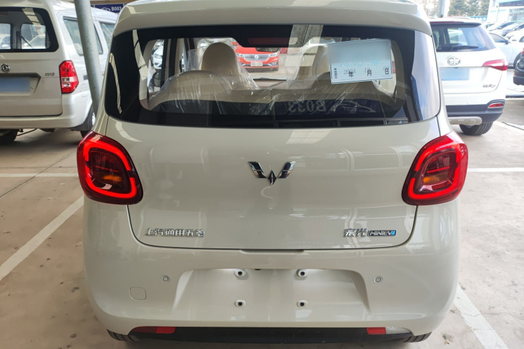 五菱汽车 宏光MINIEV 2025款 四门版 进阶款车身外观6