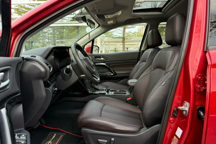 广汽传祺 传祺GS4 2018款 235T 自动两驱豪华智联版中控内饰7003