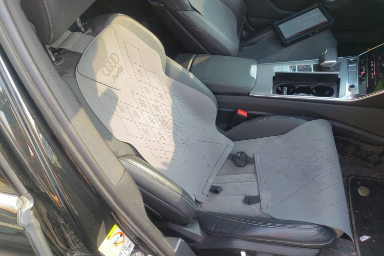 奥迪A6L 2023款 改款 40 TFSI 豪华动感型局部细节41