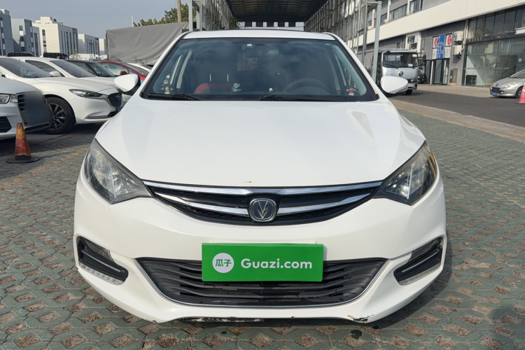 长安 逸动 2016款 XT 1.6L 自动俊酷型车身外观6001