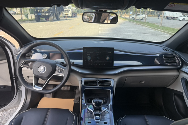比亚迪 秦PLUS 2021款 DM-i 55KM 旗舰型中控内饰7003