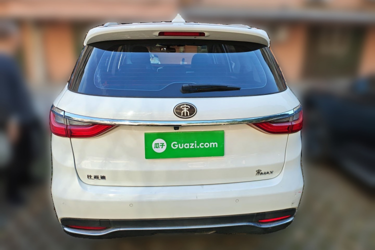 比亚迪 宋MAX 2017款 1.5T 自动智联尊贵型 7座车身外观6004