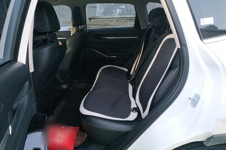 哈弗H6 2022款 第三代 1.5T 自动两驱Pro中控内饰21