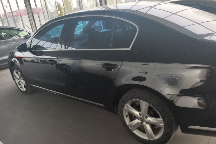 大众 迈腾 2016款 1.8TSI 智享豪华型车身外观4