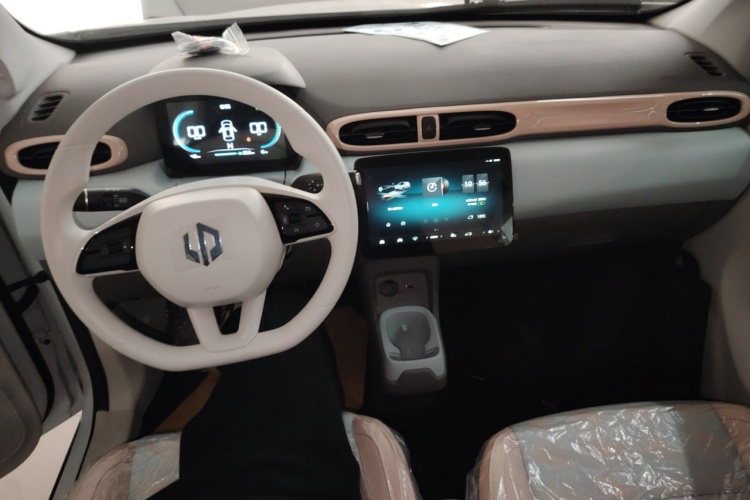 零跑汽车 零跑T03 2025款 310舒享版中控内饰7002