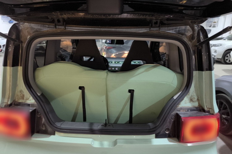 五菱汽车 宏光MINIEV 2022款 马卡龙臻享款 三元锂机舱底盘23