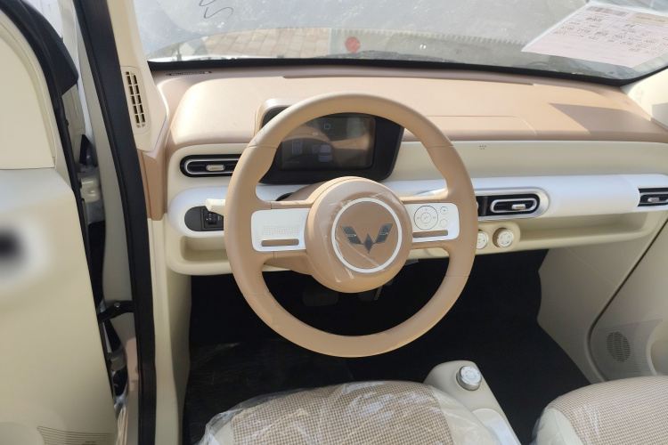 五菱汽车 宏光MINIEV 2024款 第三代 215km 青春版中控内饰13