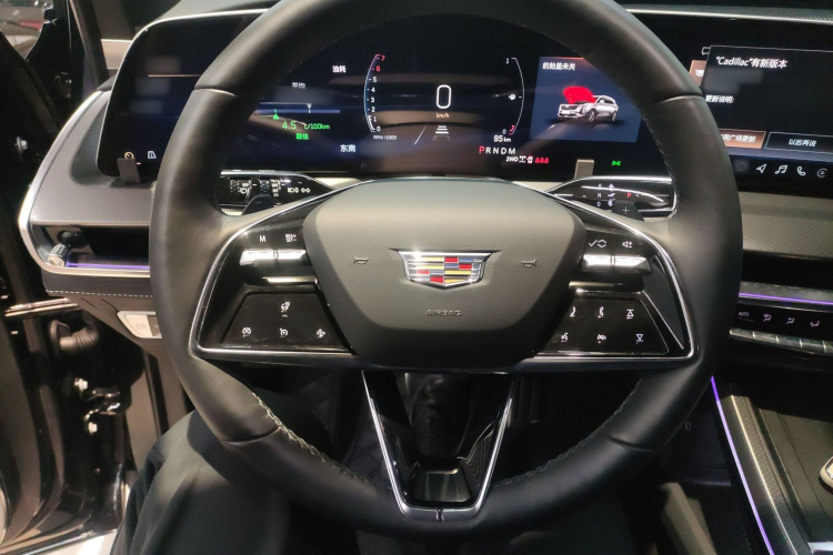 凯迪拉克XT5 2025款 2.0T 尊贵型中控内饰13
