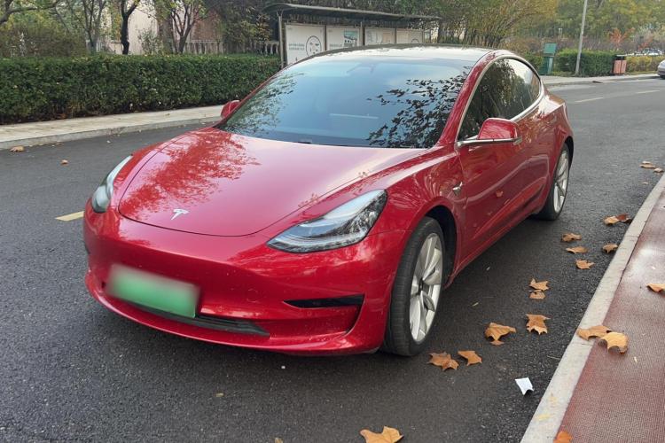 特斯拉 Model 3 2019款 标准续航后驱升级版车身外观1