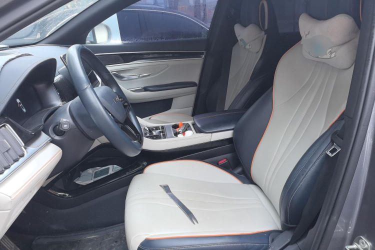 比亚迪 宋PLUS新能源 2023款 冠军版 DM-i 110KM 旗舰型中控内饰19