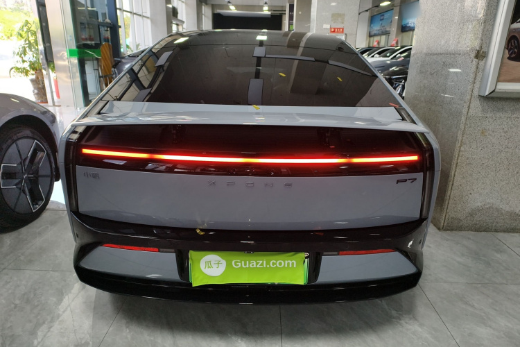 小鹏P7 2025款 702 长续航 Ultra车身外观6