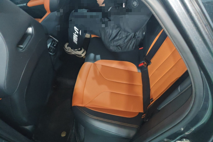 长安UNI-V 2025款 第三代 2.0T 劲擎型中控内饰7004