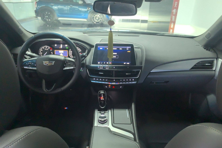 凯迪拉克CT5 2020款 改款 28T 豪华型中控内饰12