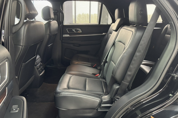 福特 探险者(进口) 2017款 2.3T 精英版中控内饰7006