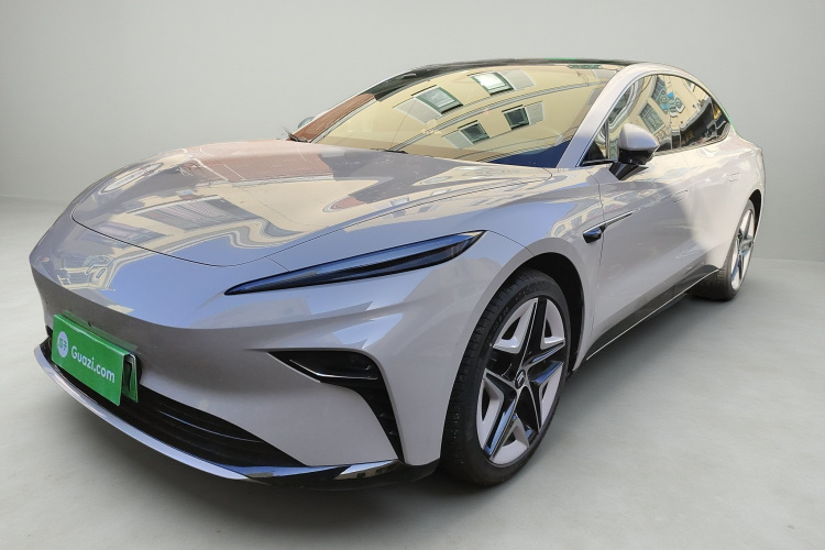 飞凡汽车 飞凡F7 2023款 进阶版车身外观1