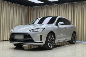 鸿蒙智行 问界M5 2022款 增程后驱标准版