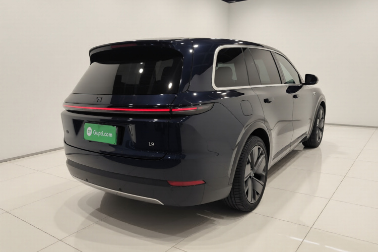 理想汽车 理想L9 2025款 Ultra 智能焕新版车身外观7