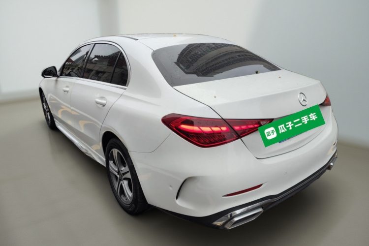 奔驰C级 2022款 C 200 L 运动版车身外观5