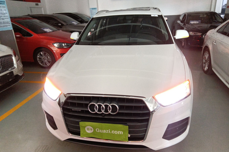 奥迪Q3 2016款 40 TFSI quattro 全时四驱运动型车身外观2