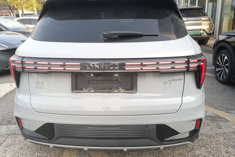 领克01 EM-P 2023款 1.5TD EM-P 晨曦版车身外观6004