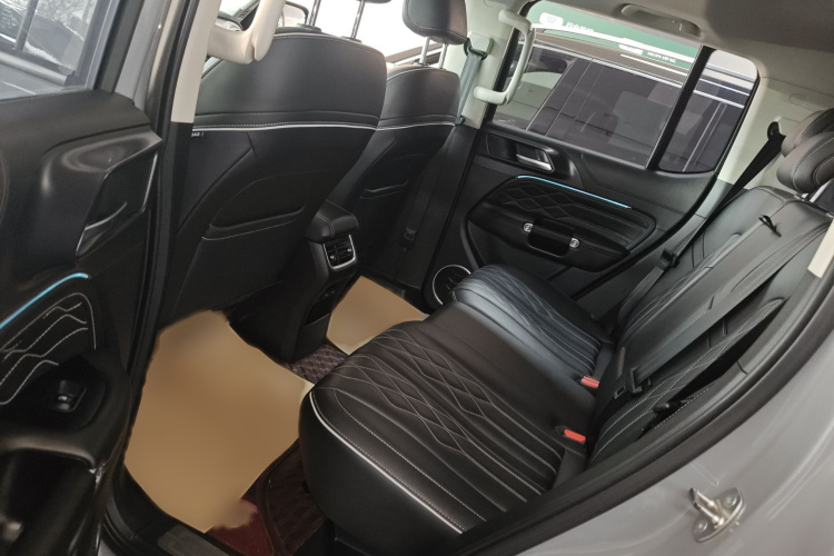 坦克300 2021款 越野版 2.0T 挑战者中控内饰7004