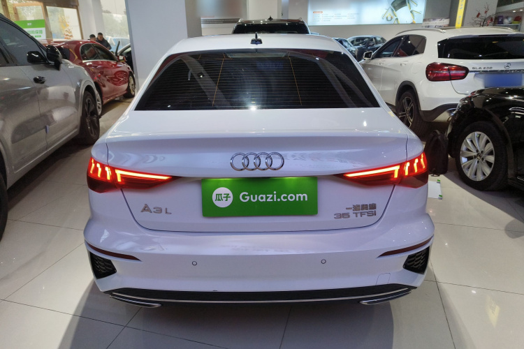 奥迪A3 2021款 A3L Limousine 35 TFSI 时尚运动型车身外观6004