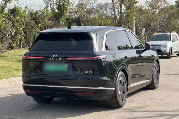 乐道L90 2025款 Max 六座版车身外观6005