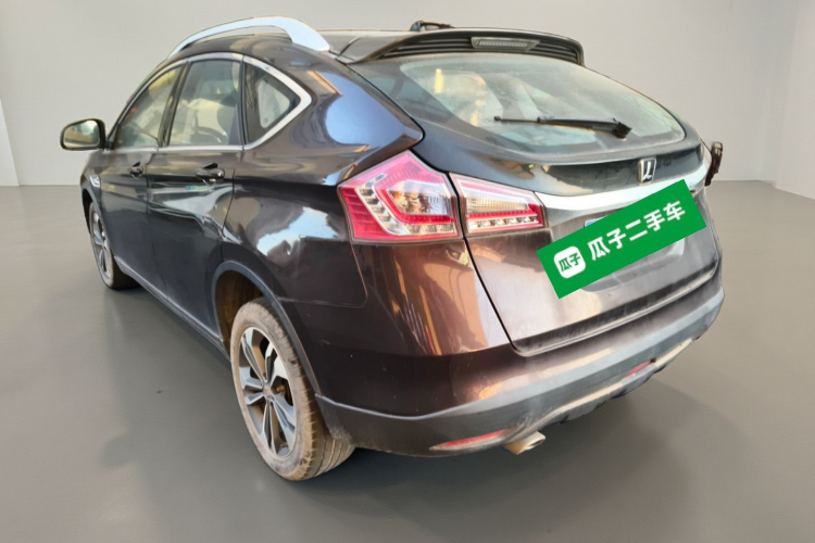 纳智捷 优6 SUV 2015款 1.8T 新创升级型车身外观5