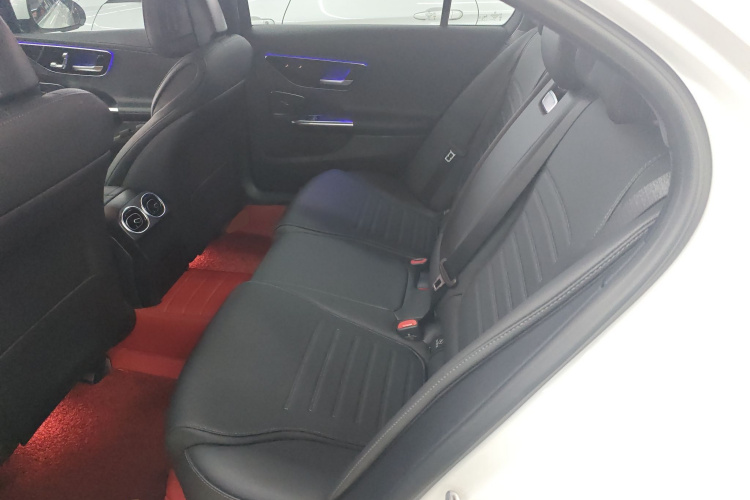 奔驰C级 2023款 改款二 C 260 L 运动版中控内饰7004