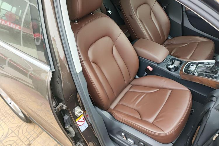 奥迪Q5 2013款 40 TFSI 舒适型局部细节41