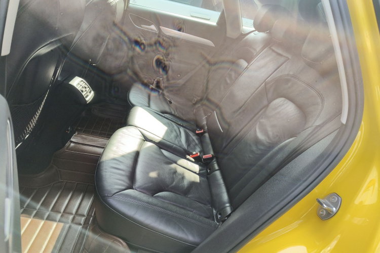 奥迪Q3 2016款 30 TFSI 风尚型中控内饰7004