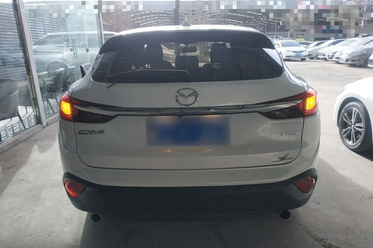 马自达CX-4 2016款 2.0L 自动两驱蓝天品位版车身外观6004