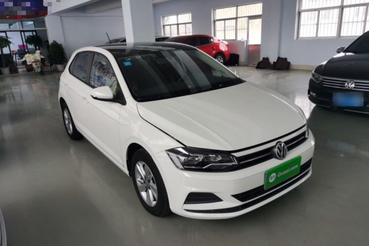大众 Polo 2019款 Plus 1.5L 自动全景乐享版车身外观3