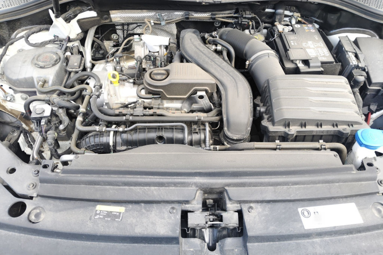 大众 途观L 2025款 出众款 300TSI 自动两驱龙腾版局部细节24