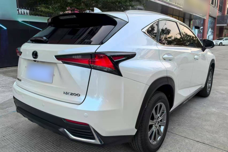 雷克萨斯NX 2020款 200 全驱 锋尚版 国VI车身外观6006